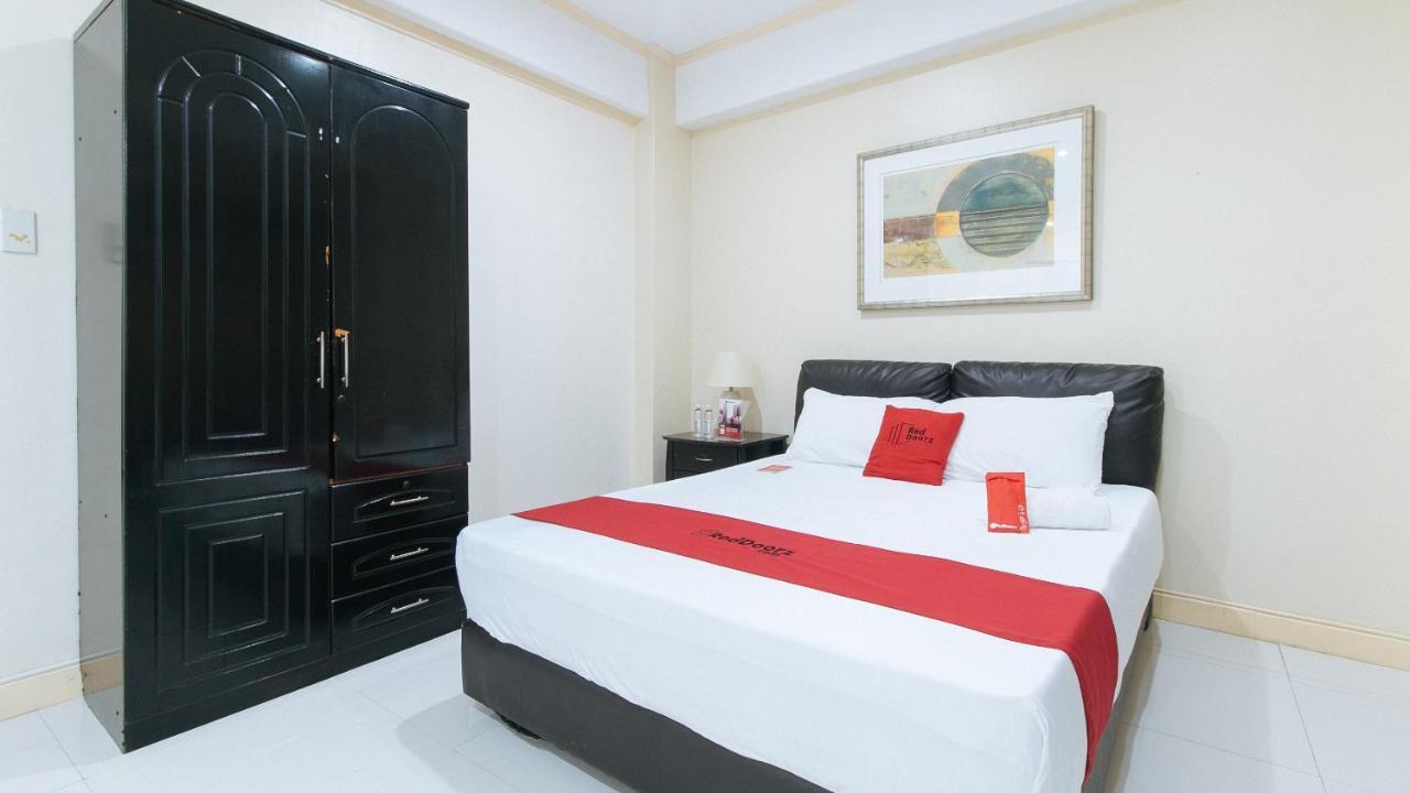 Reddoorz Plus @ Better Living Paranaque Paranaque City Exterior foto