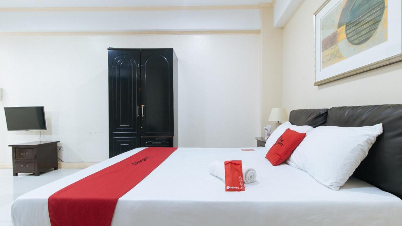 Reddoorz Plus @ Better Living Paranaque Paranaque City Exterior foto